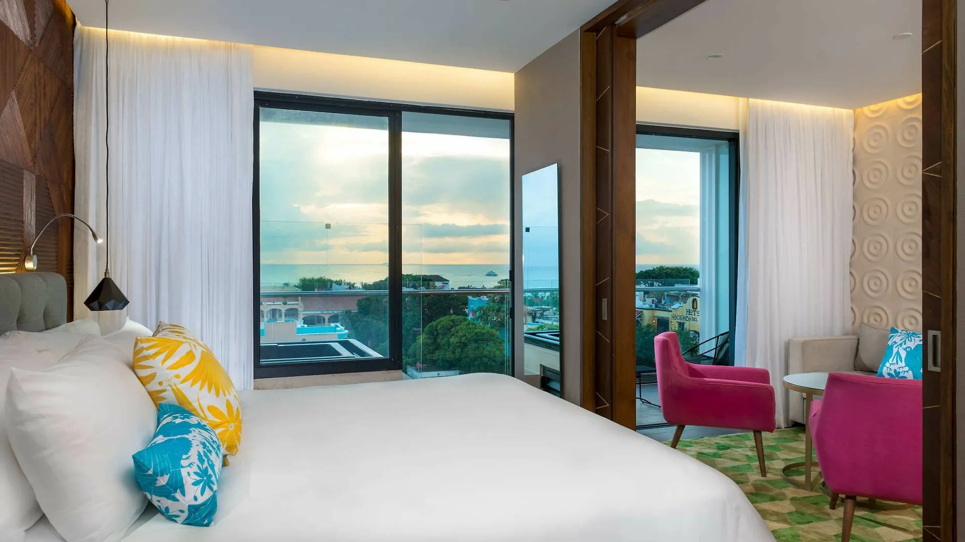****  The Fives Downtown Hotel & Residences - All Senses Playa del Carmen Mexico