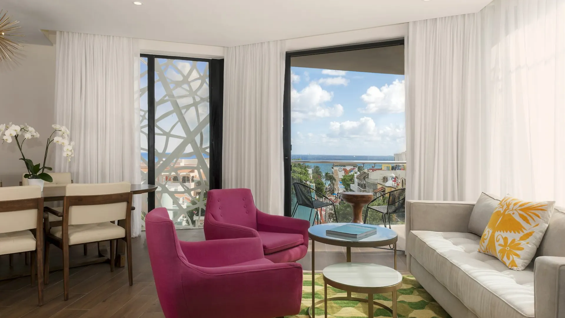 The Fives Downtown Hotel & Residences - All Senses Playa del Carmen