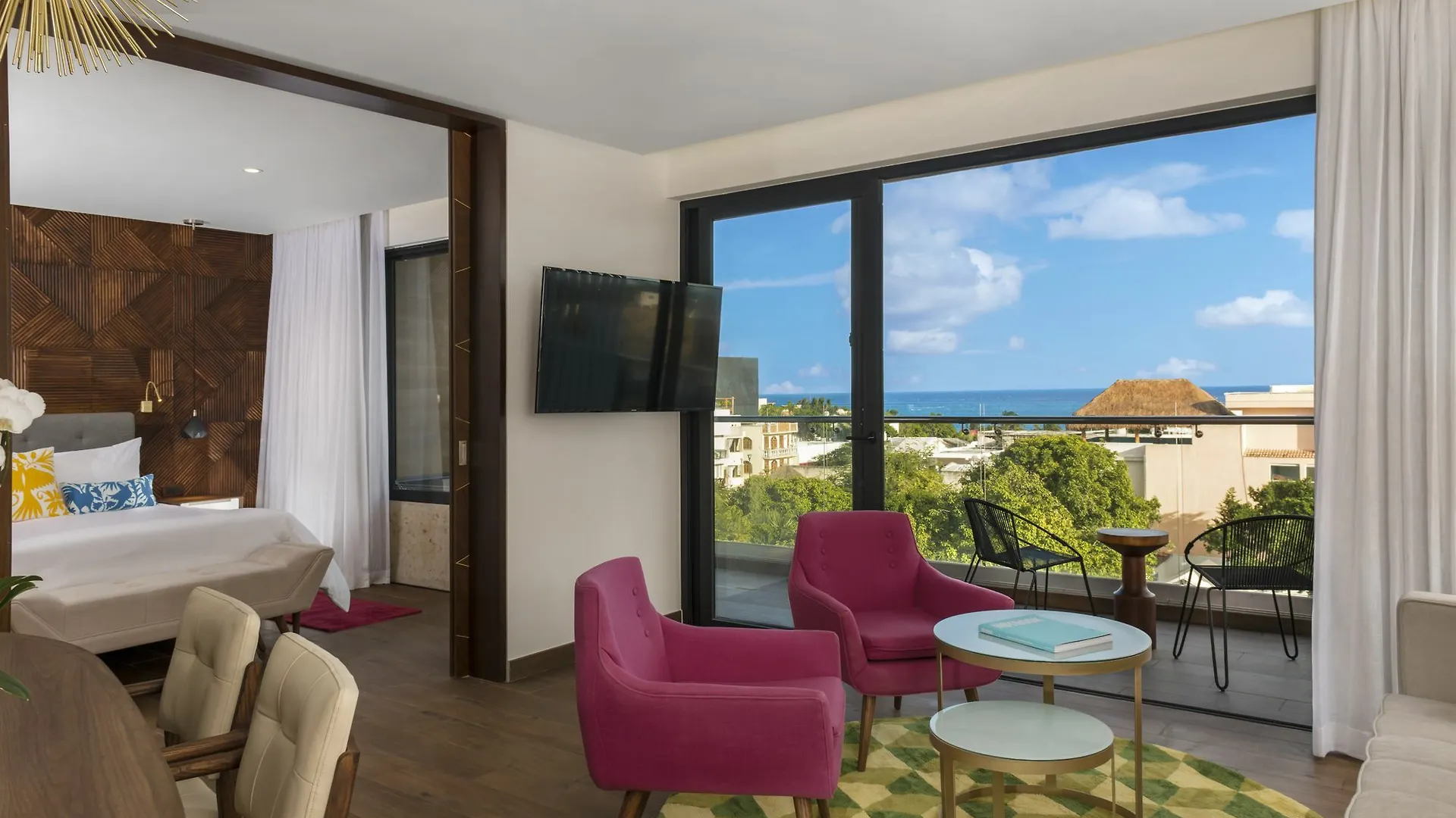 ****  The Fives Downtown Hotel & Residences - All Senses Playa del Carmen Mexico